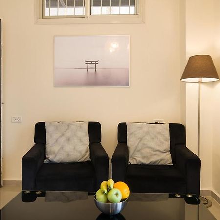 Casa De Aharon Apartments Haifa Bagian luar foto