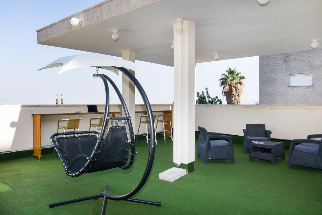 Casa De Aharon Apartments Haifa Bagian luar foto