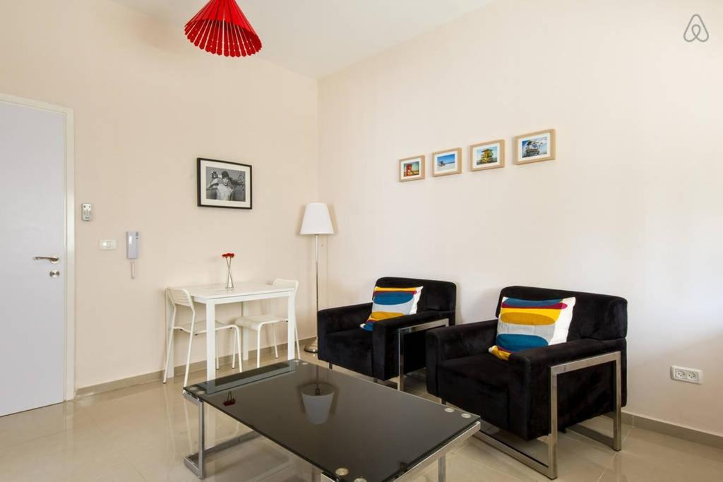 Casa De Aharon Apartments Haifa Bagian luar foto