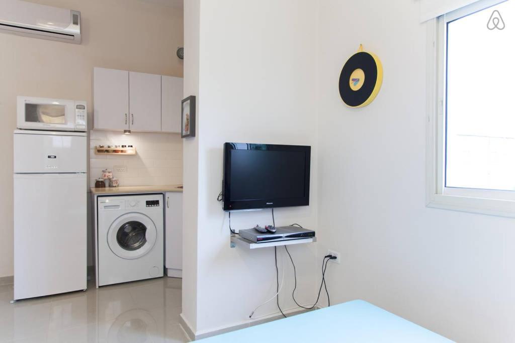 Casa De Aharon Apartments Haifa Bagian luar foto