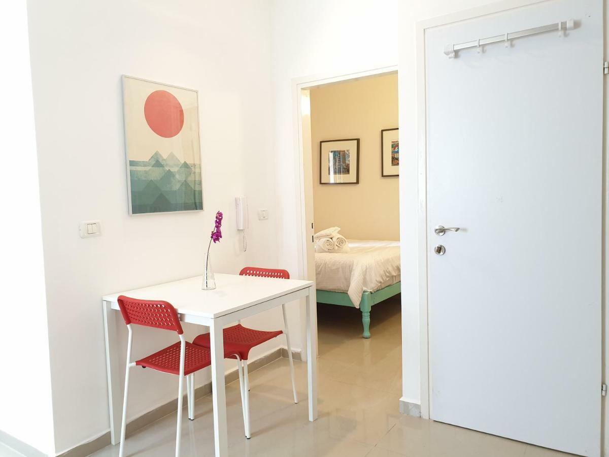 Casa De Aharon Apartments Haifa Bagian luar foto